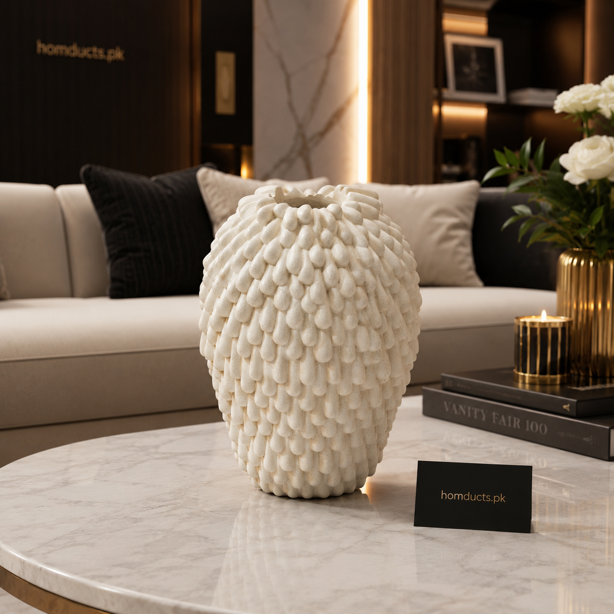 Luxury Textured Resin Decorative Vase for Modern Home & Living Room Décor – Premium Artistic Tabletop Accent Piece for Elegant Interiors