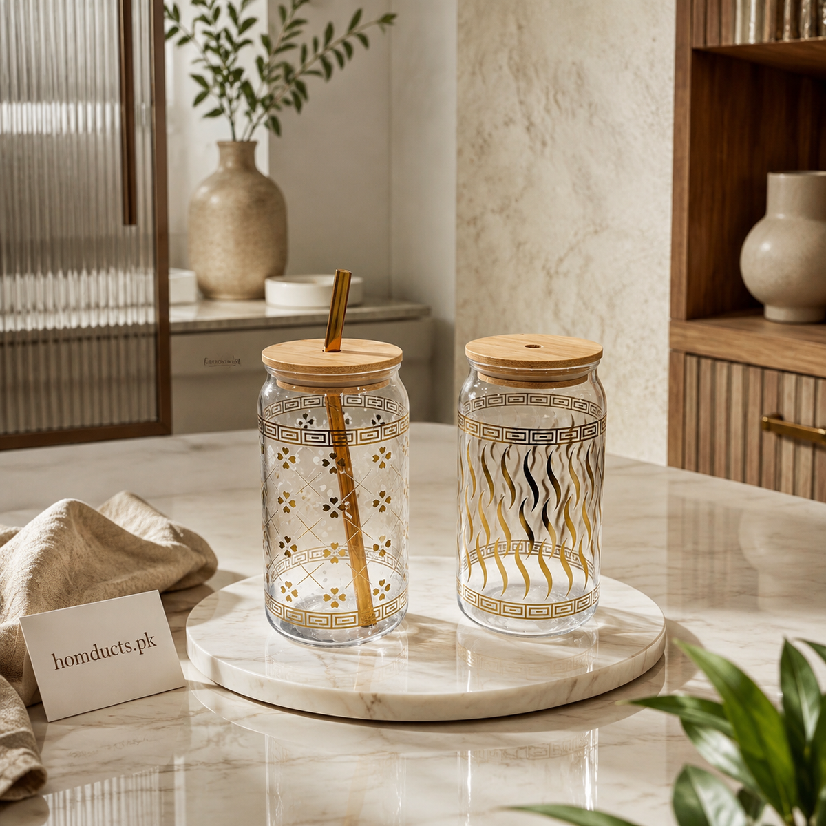 Decorative Glass Tumbler with Bamboo Lid & Straw