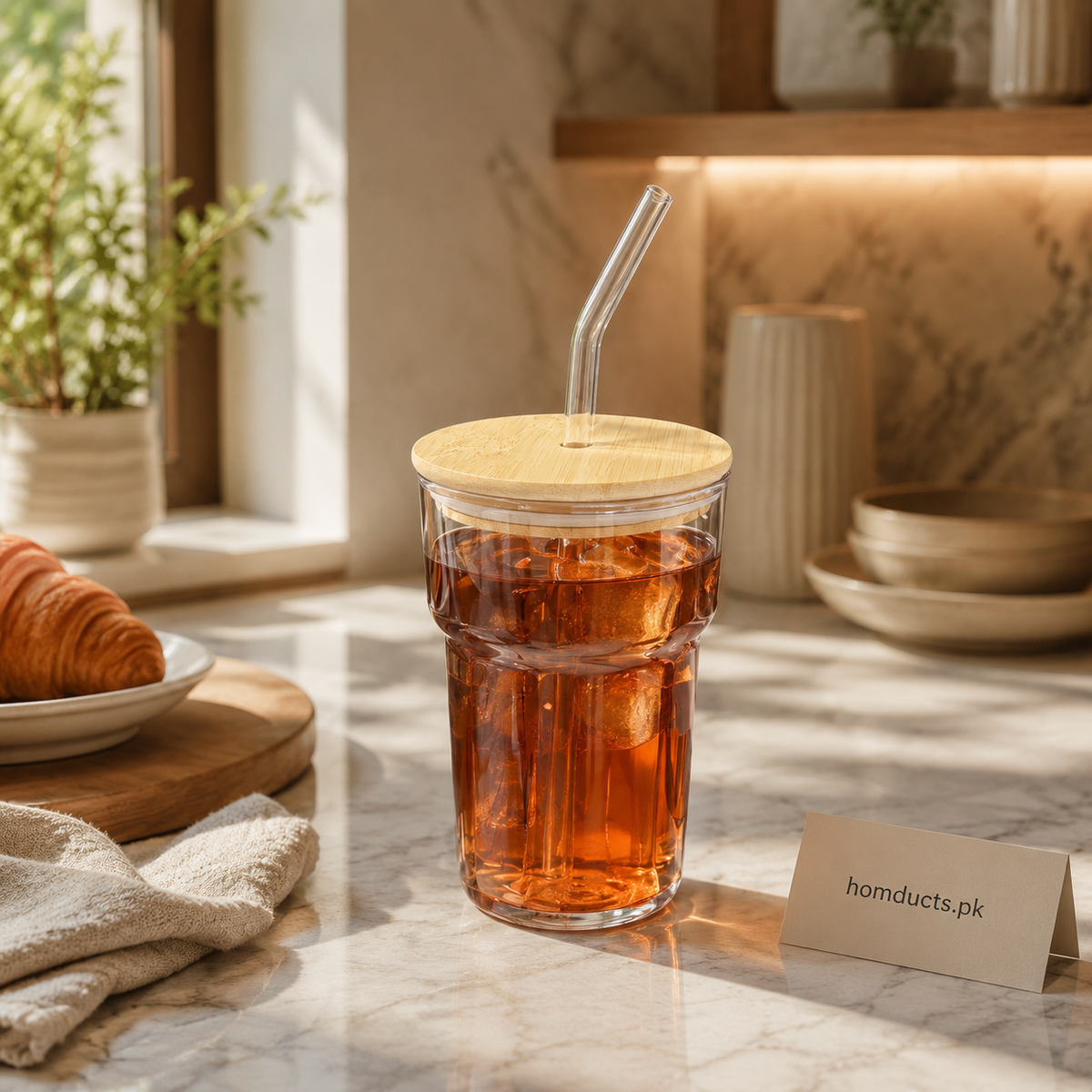 400ml Glass Tumbler with Bamboo Lid & Straw